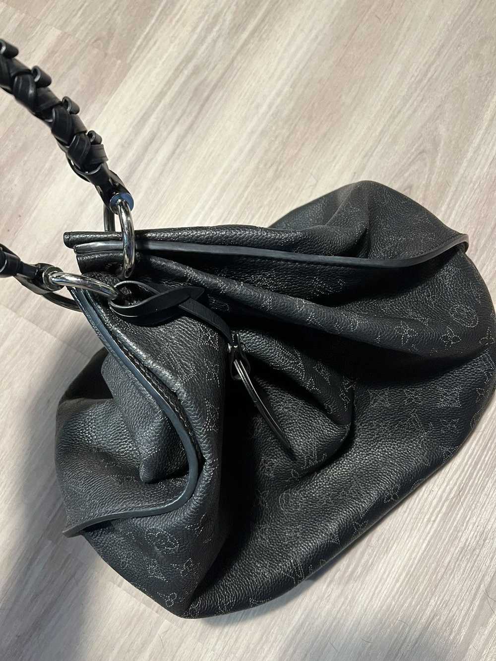 Louis Vuitton Louis Vuitton Black Monogram Mahina… - image 6