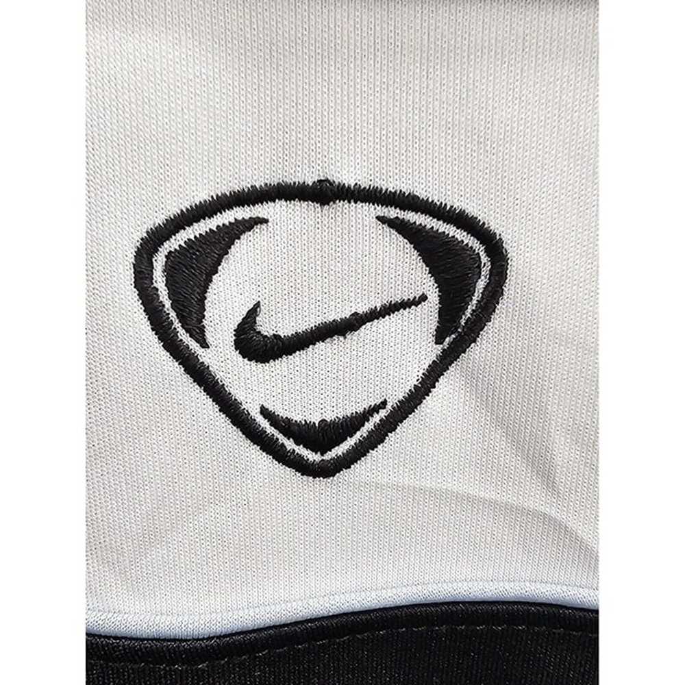NIKE VTG T-Shirt Black Short Sleeve Football Socc… - image 6