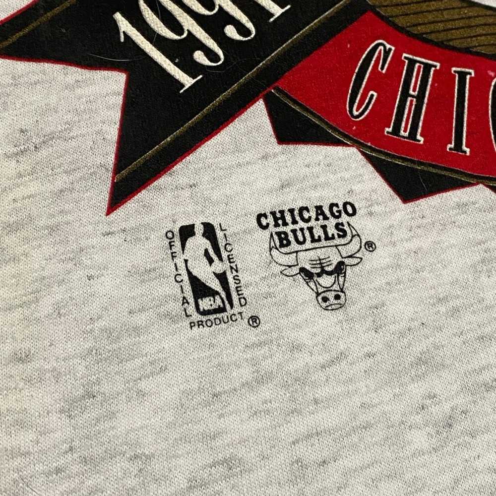 1993 Chicago Bulls Three-Peat Championship Tshirt… - image 5