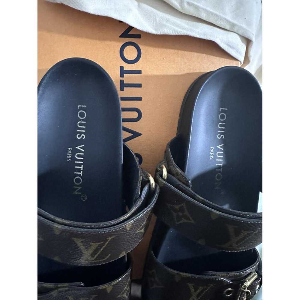 Louis Vuitton Bom Dia leather sandal - image 9