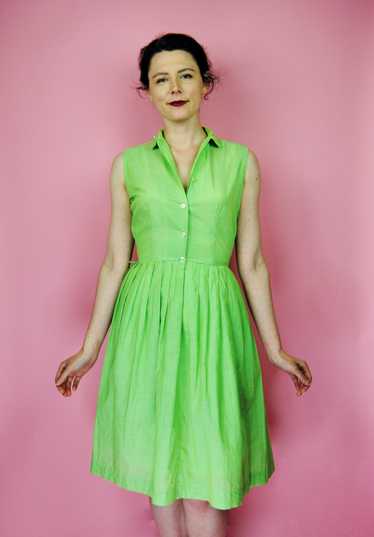 1950s 1960s Bright Light Green Sleeveless Shirtwai
