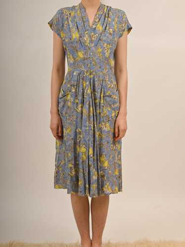 **1940s Grey Blue and Yellow Novelty Print Rayon D