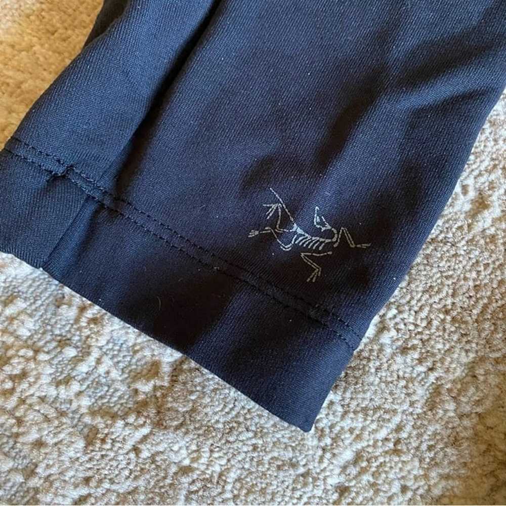 Arc'teryx Black Jacket Wool Lined Snap Front V Ne… - image 9