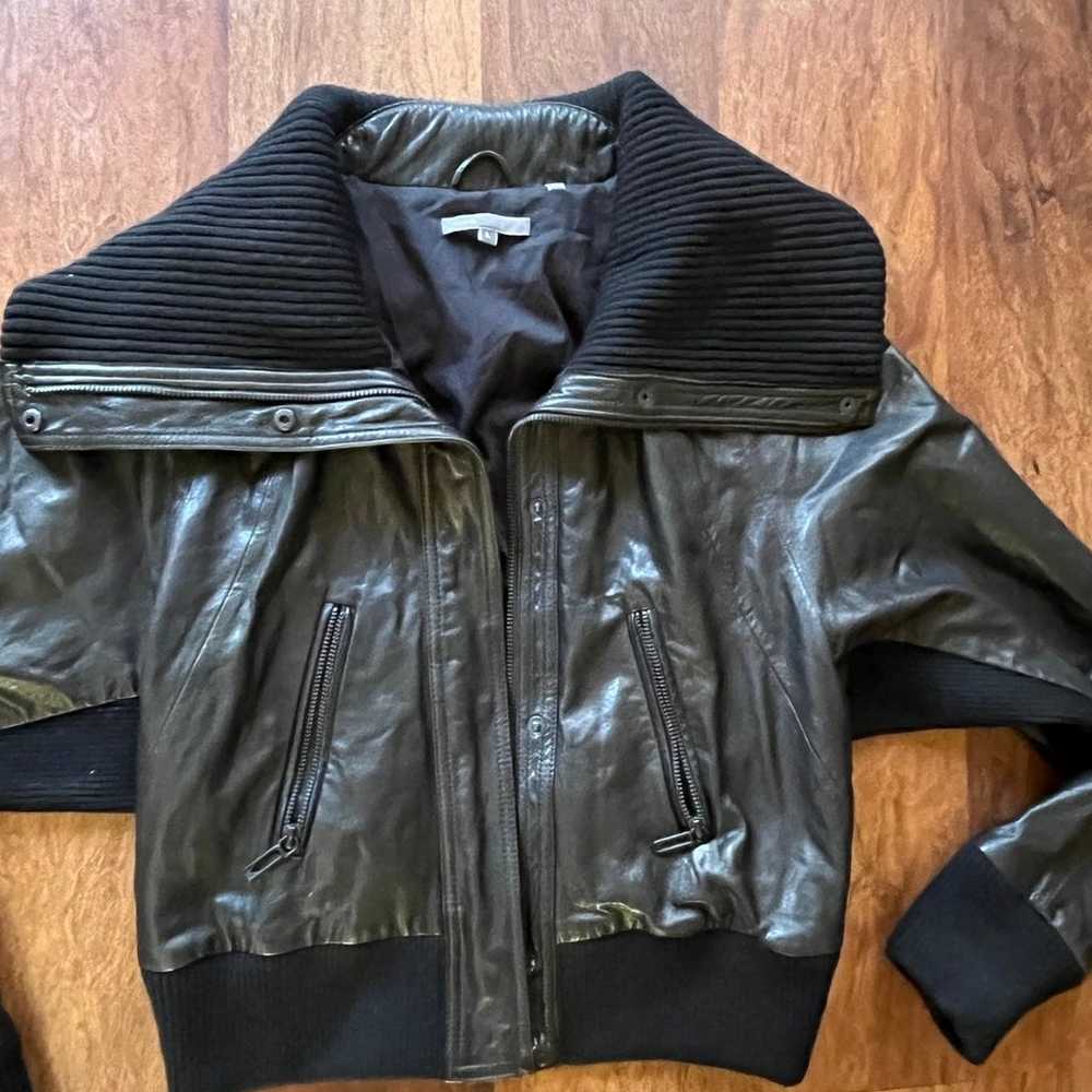 Vince black leather bomber large collar jacket sw… - image 4