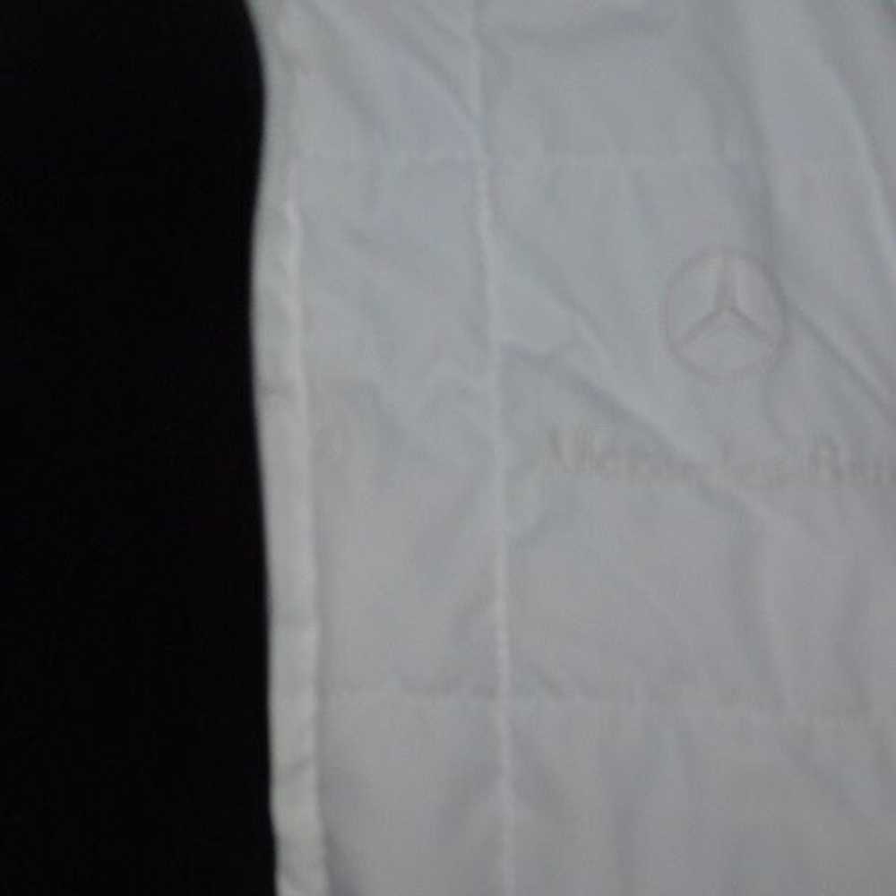 Mercedes benz vest - image 4