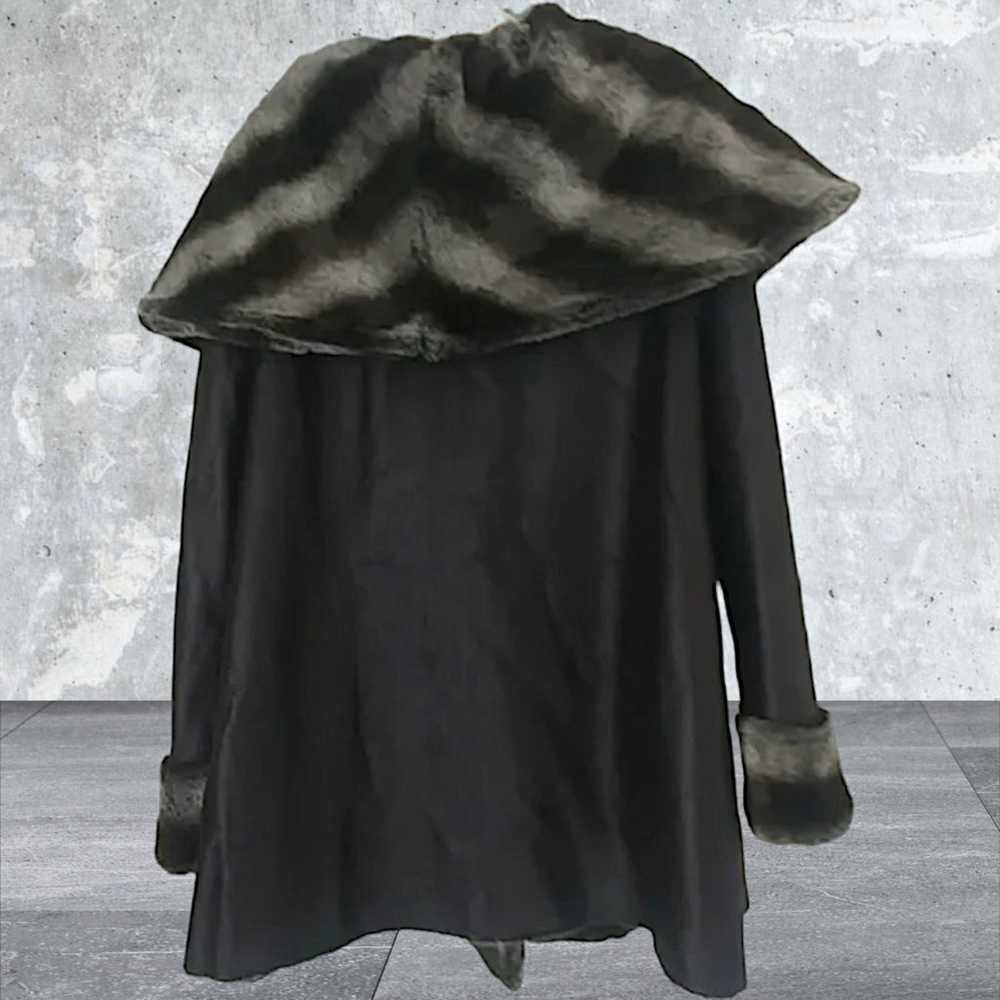 Luxury Faux Fur/Leather Reversible Shawl Collar w… - image 11