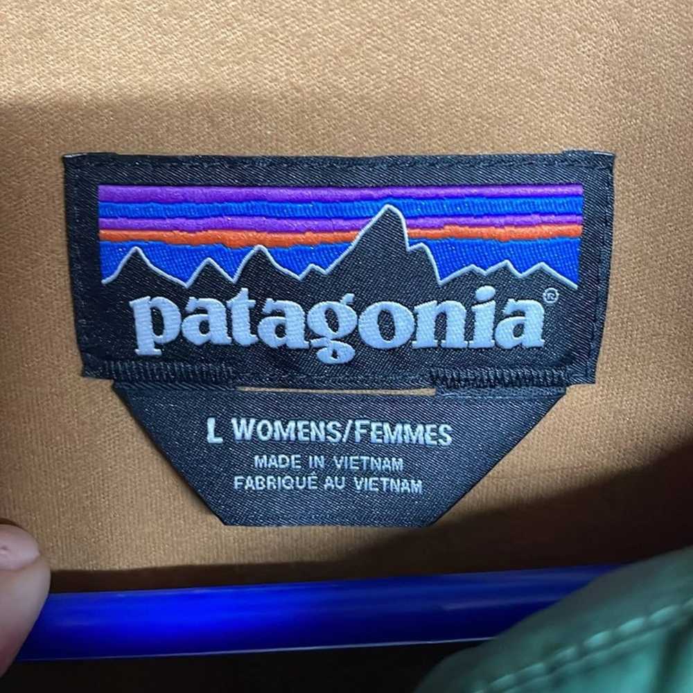 Patagonia Women's Bivy Puffer Jacket Green Gold L… - image 3
