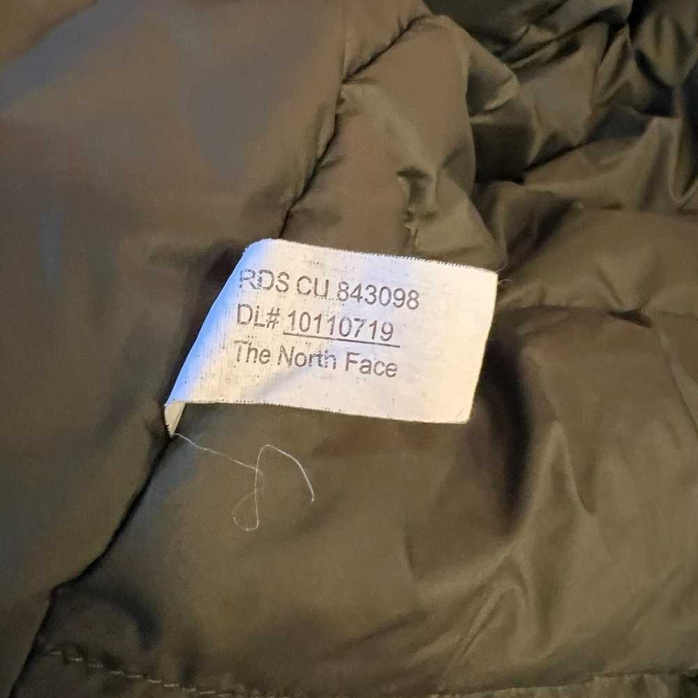 Like New The North Face Zoomie Jacket - image 11