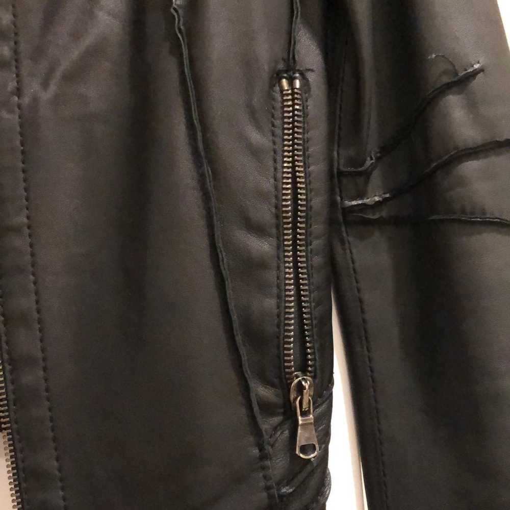 Authentic Leather Jacket size XS - image 4