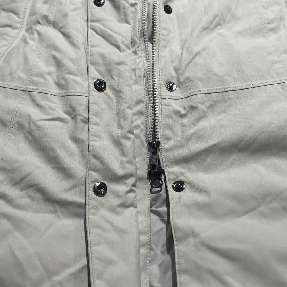 The North Face Women's Gotham Parka - image 7