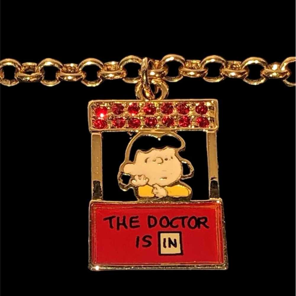 THE DANBURY MINT PEANUTS CHARMS BRACELET GOLD WIT… - image 9