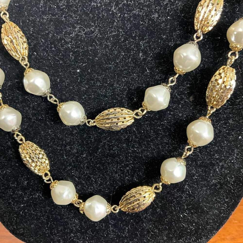 Vintage Necklace faux BAROQUE PEARLS - image 5