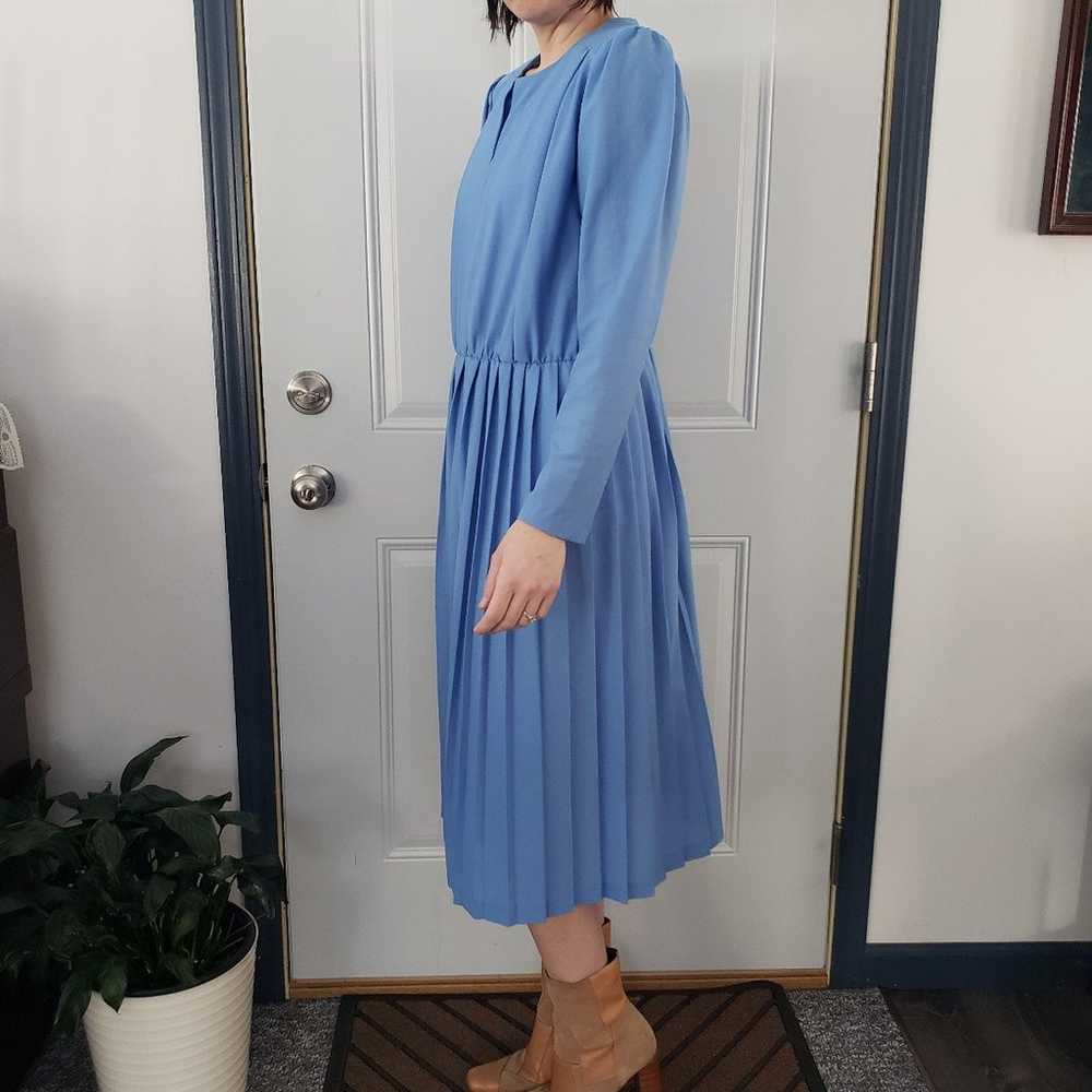 70s/80s Blue Pleated aling Sleeve Day Dress - image 2