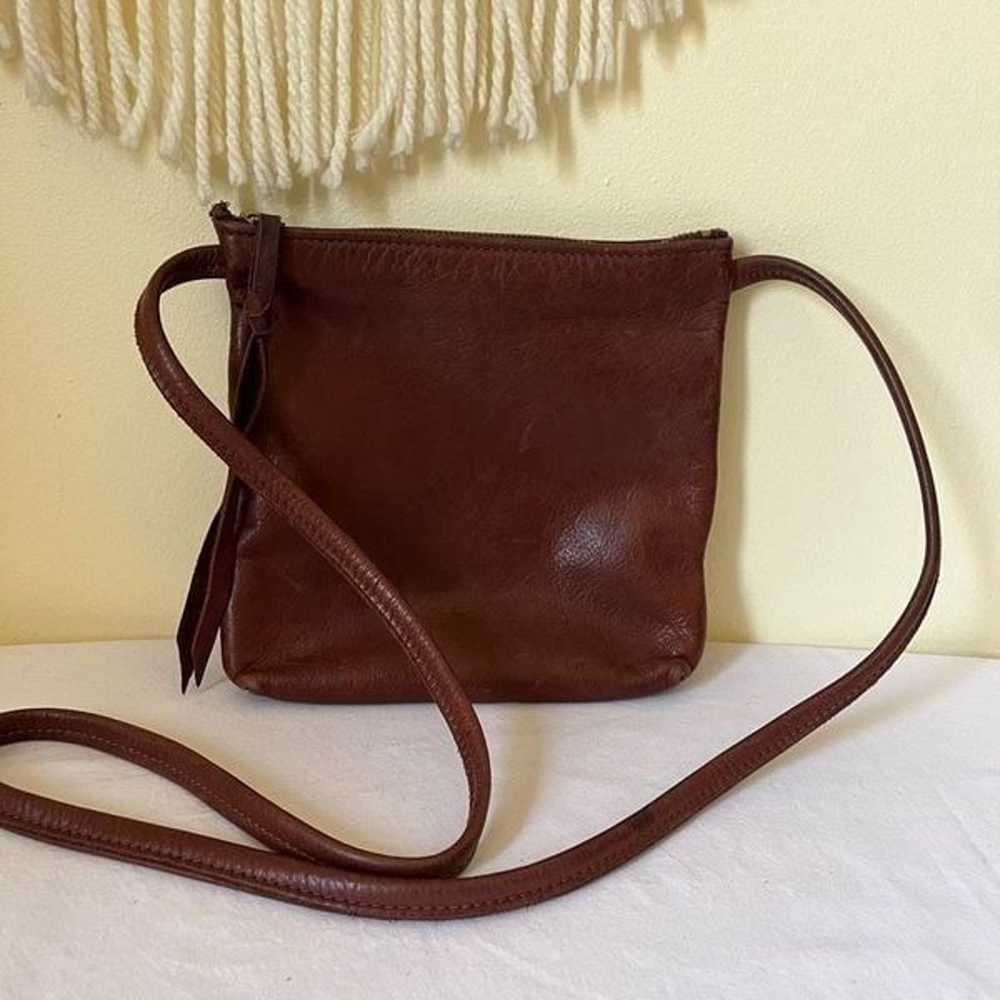 Vintage 70s Embossed Brown Leather Crossbody Bag … - image 4