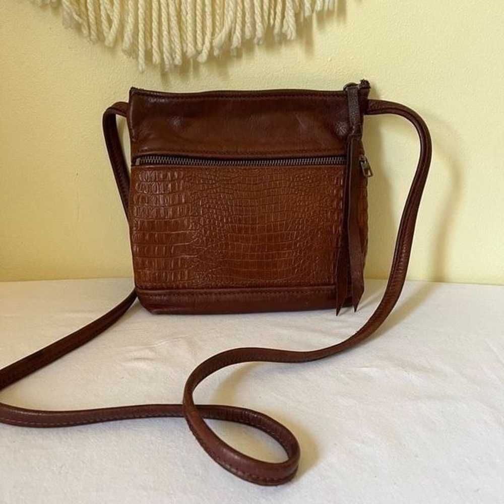 Vintage 70s Embossed Brown Leather Crossbody Bag … - image 6
