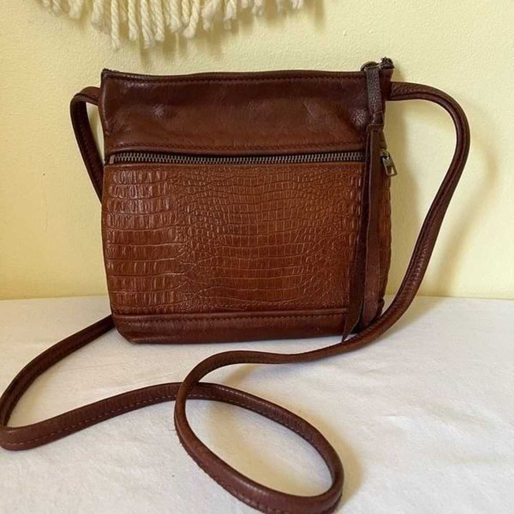 Vintage 70s Embossed Brown Leather Crossbody Bag … - image 9