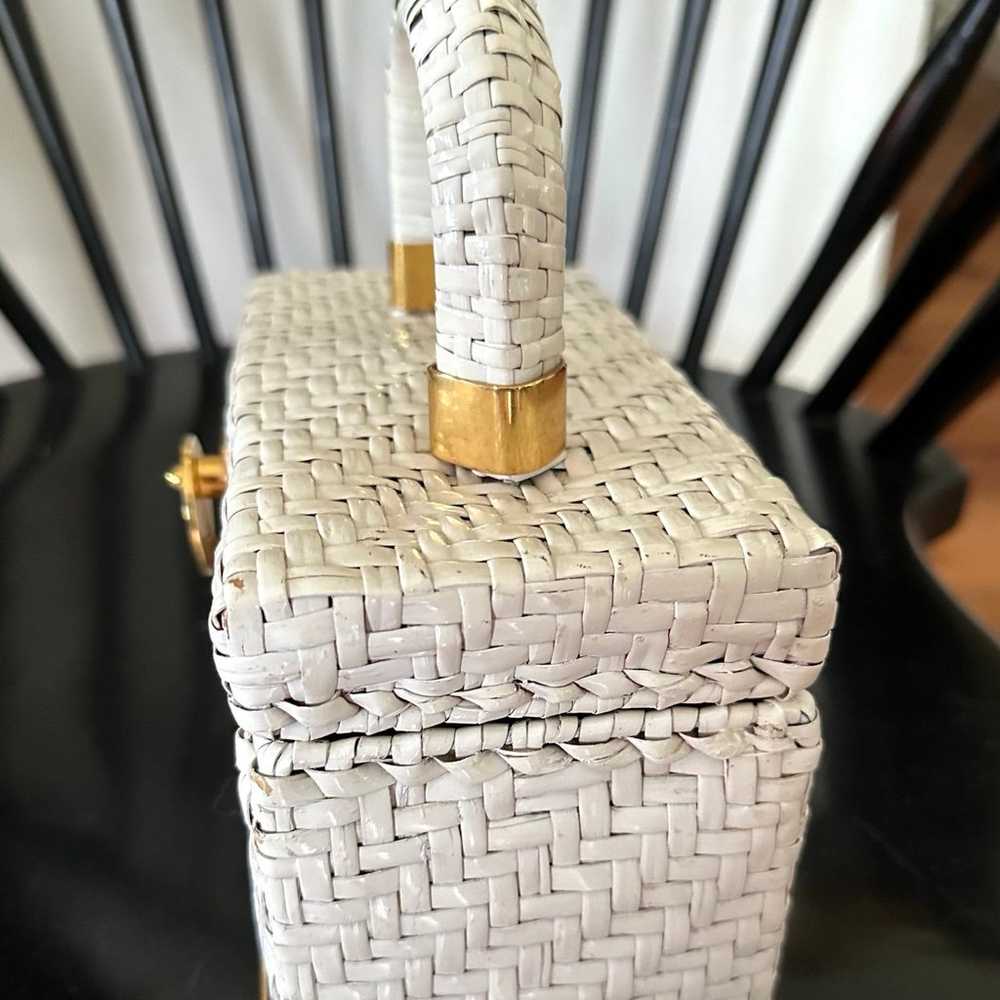 Vintage 1960's Koret White Woven Wicker Box Purse… - image 4
