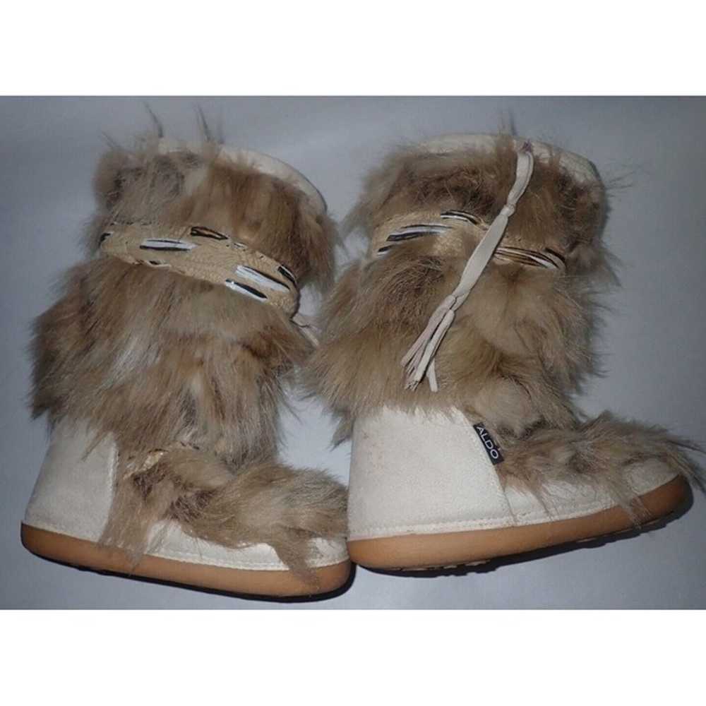 Aldo Modes Beige Suede & Faux Fur Yeti Snow boots… - image 11