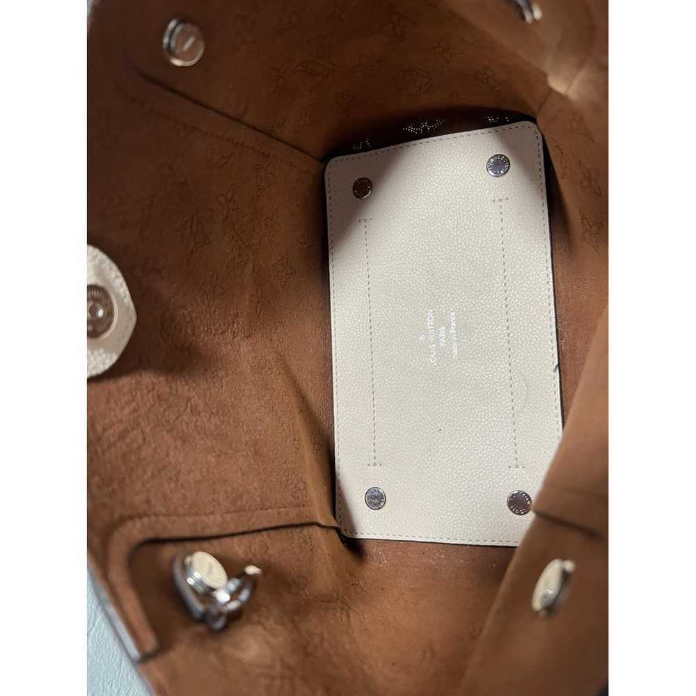 Louis Vuitton Hina leather handbag - image 10