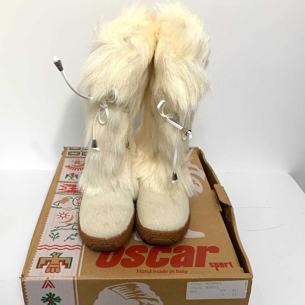 Oscar Sport NWB Women's White Norma Boots Size 7 - image 2