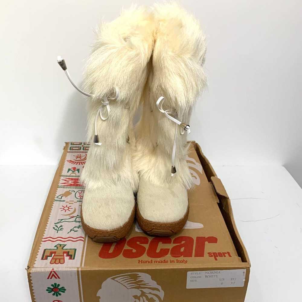 Oscar Sport NWB Women's White Norma Boots Size 7 - image 5