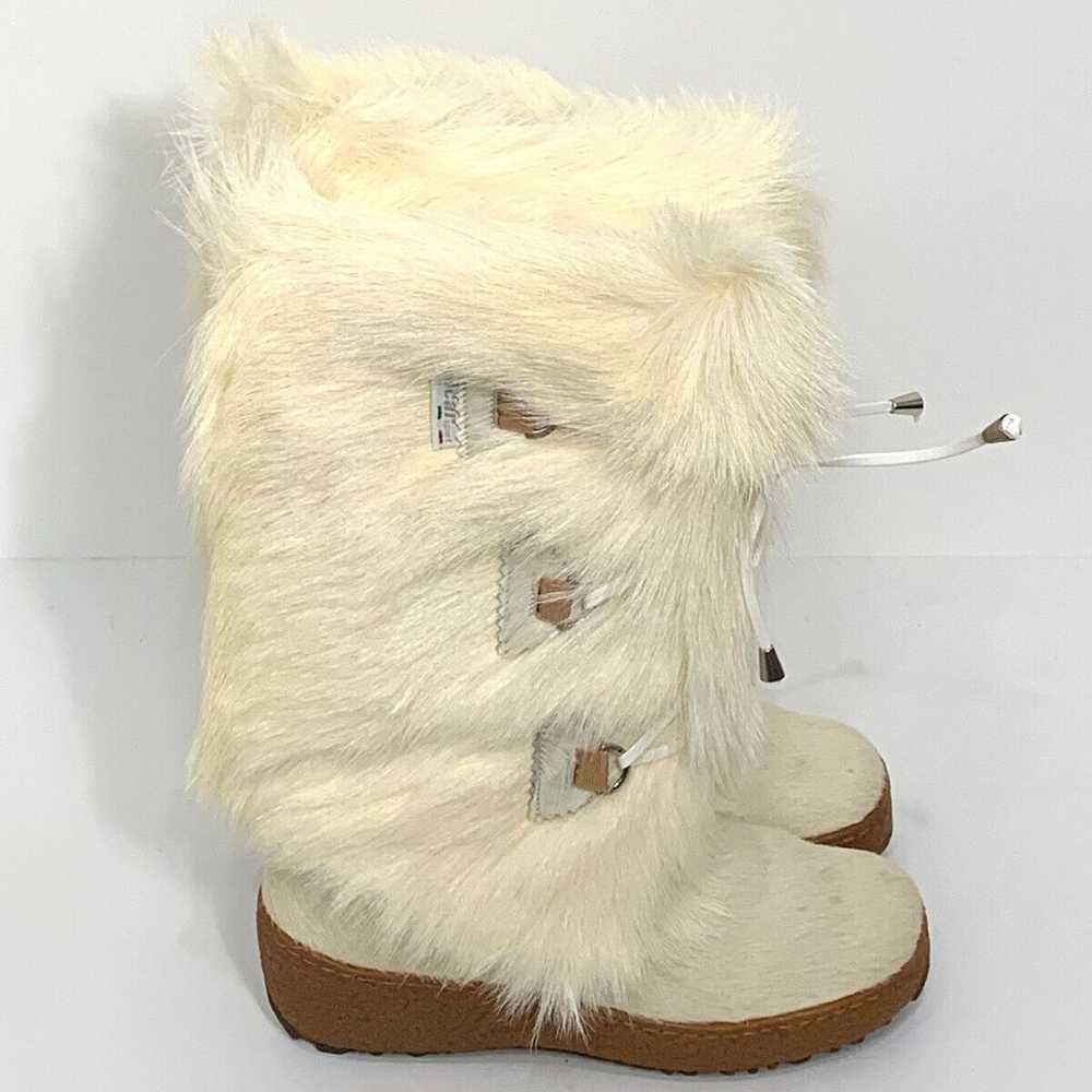 Oscar Sport NWB Women's White Norma Boots Size 7 - image 9