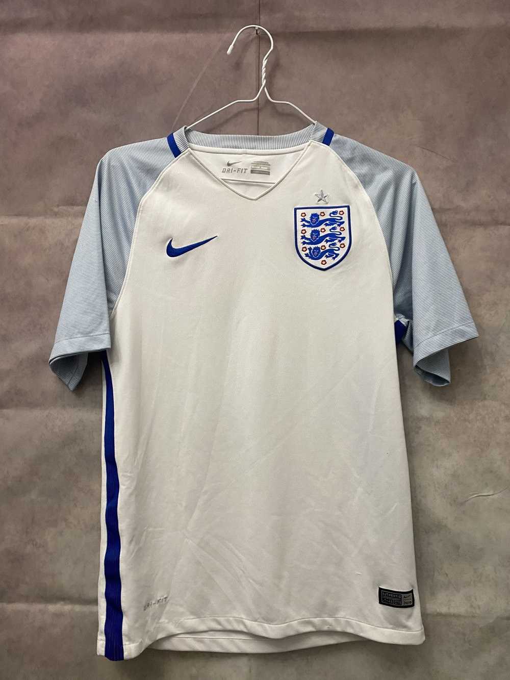 Soccer Jersey × Streetwear × Vintage Nike England… - image 1