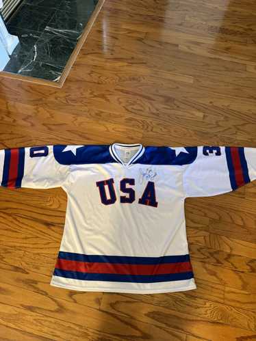 NHL × Streetwear × Vintage Jim Craig signed jersey