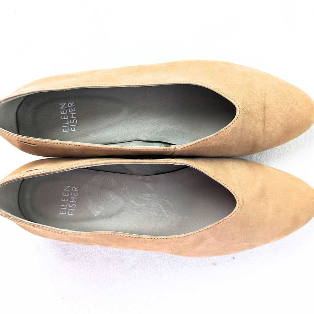 Eileen Fisher Camel Suede Flats - Size 7 - image 5