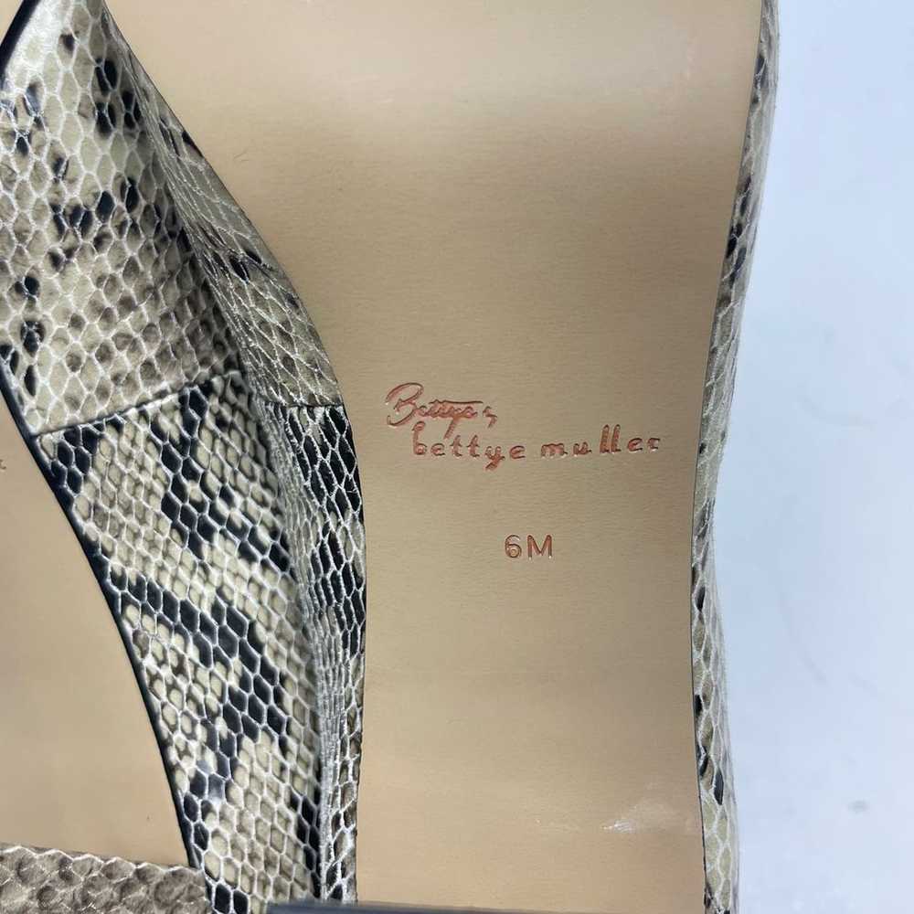 Bettye Muller NWOB Neutral Beige Leather Snakeski… - image 10