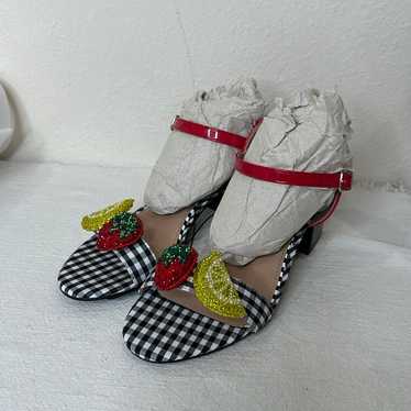 New Betsy Johnson gingham strawberry lemon heels s