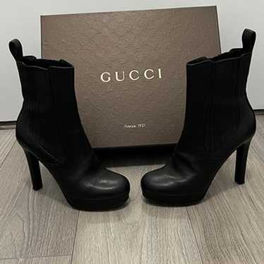 Gucci Interlocking G Logo Leather Chelsea Boots
