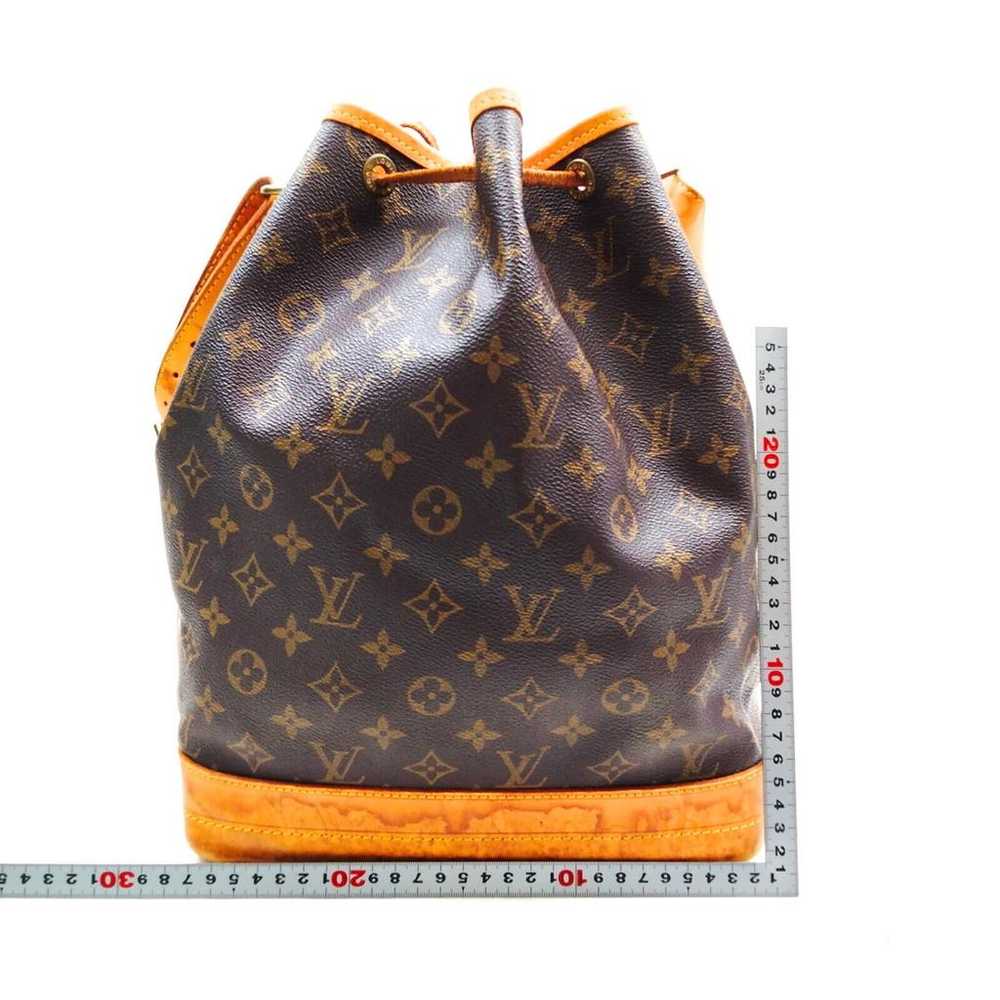 Louis Vuitton Noé cloth handbag - image 4