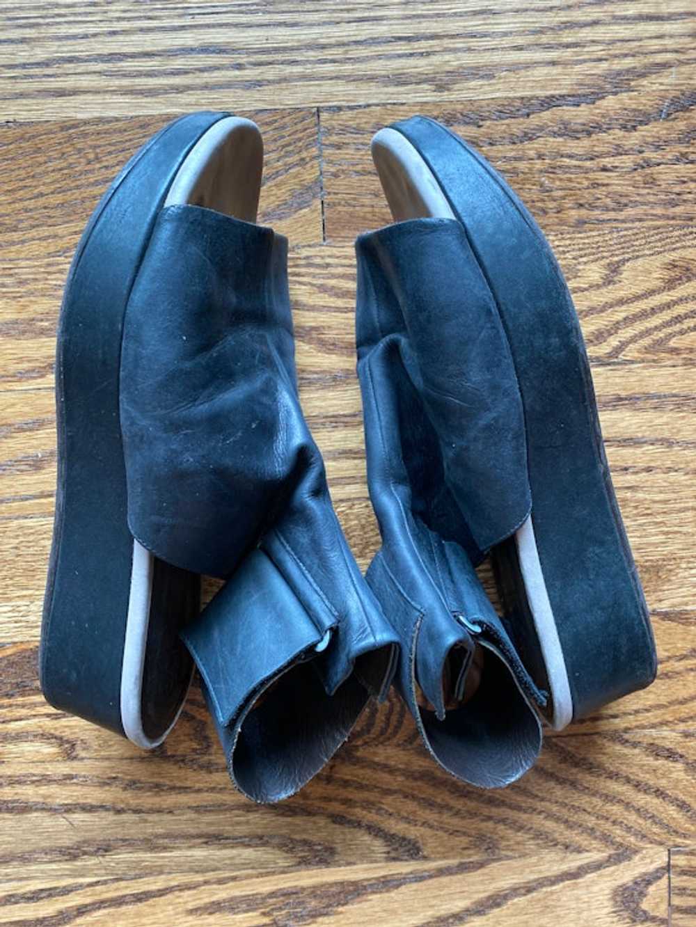 Coclico Black wedge sandals - image 2