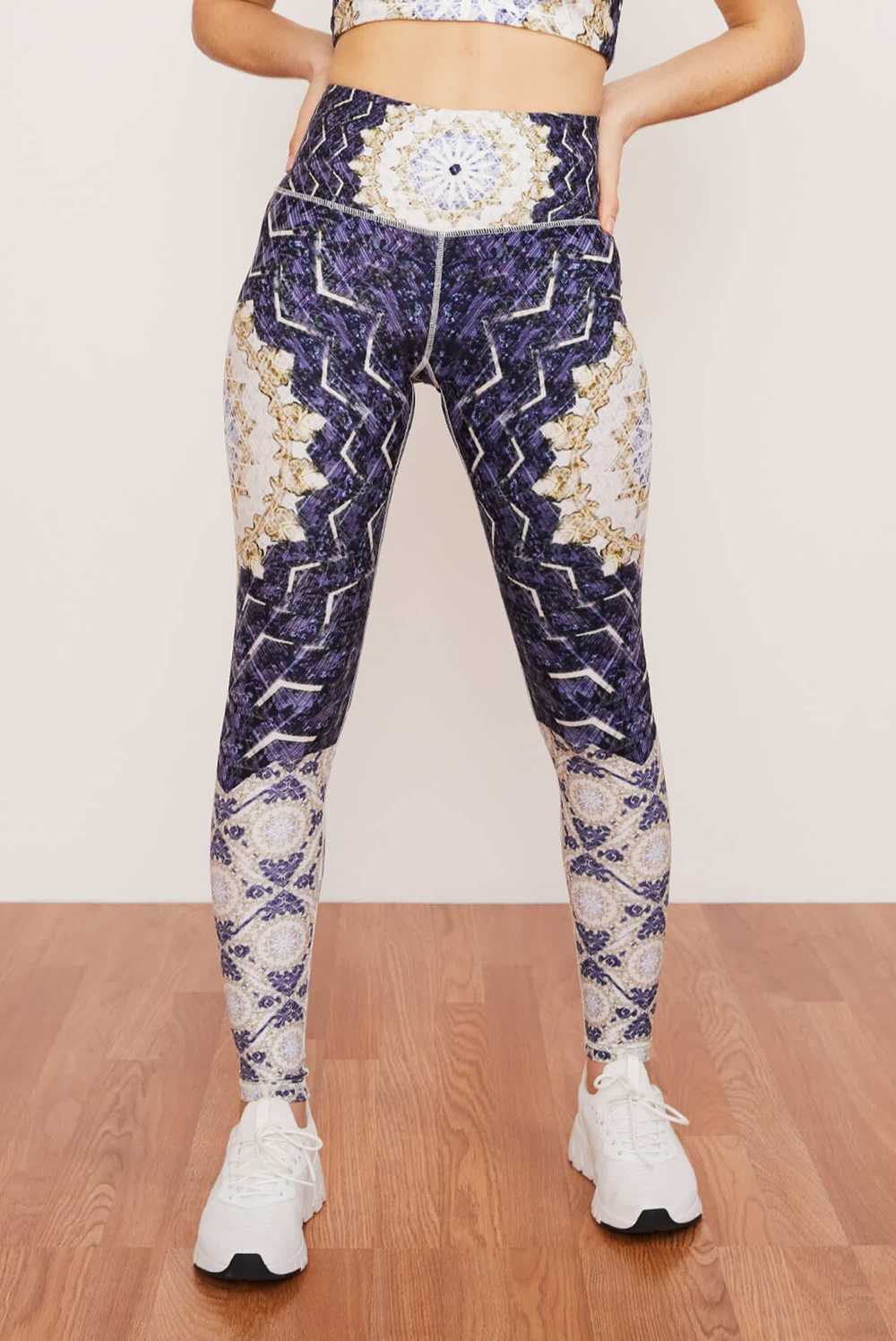 Wolven Reverie Legging - image 2