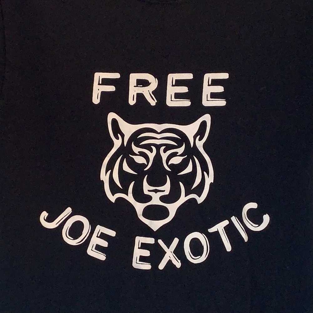 Gildan FREE JOE EXOTIC Blk Cotton Gildan Tshirt T… - image 2
