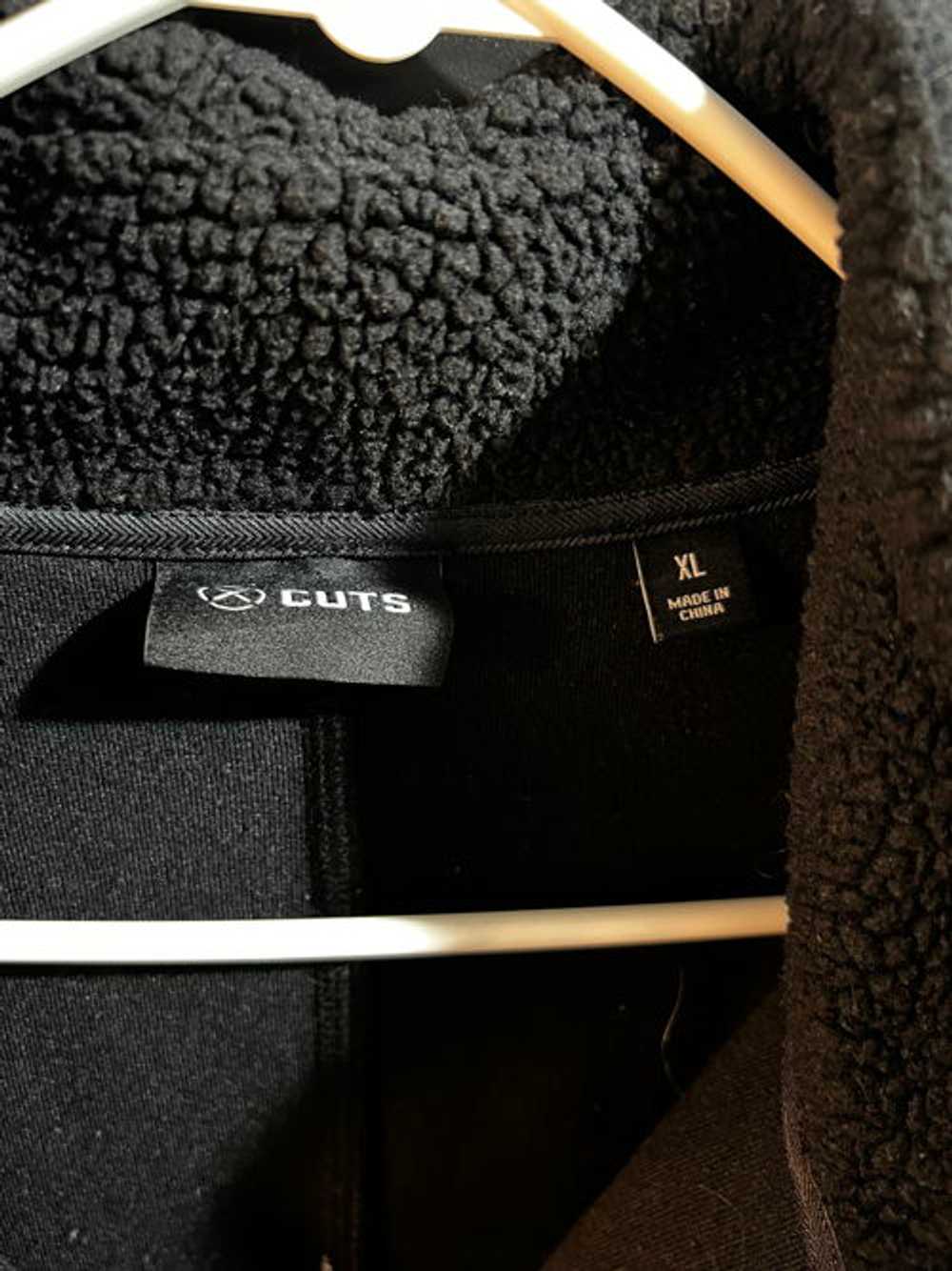 CUTS Polartec® Sherpa ½ Zip | Black Signature-fit - image 9
