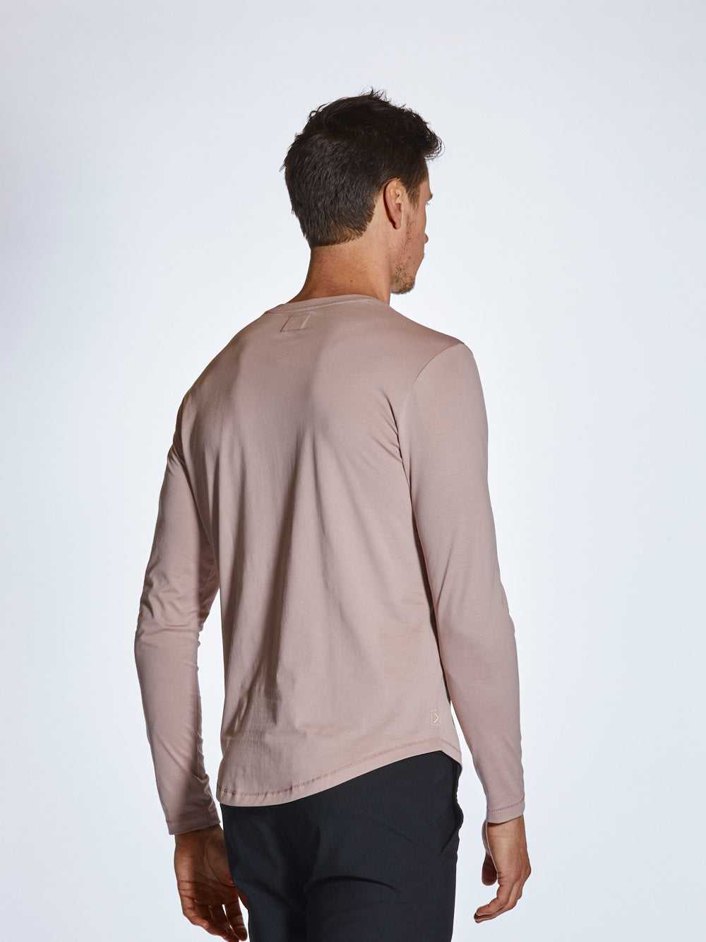 CUTS Pima Long Sleeve Curve-Hem Tee | Winter Sols… - image 3