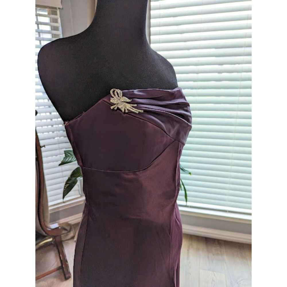 David's Bridal - Purple strapless formal gown Siz… - image 7