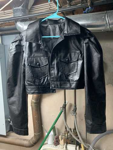 Vintage Cropped leather jacket with padded shoulde