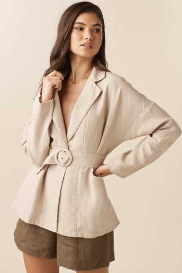 VETTA The Linen Belted Blazer