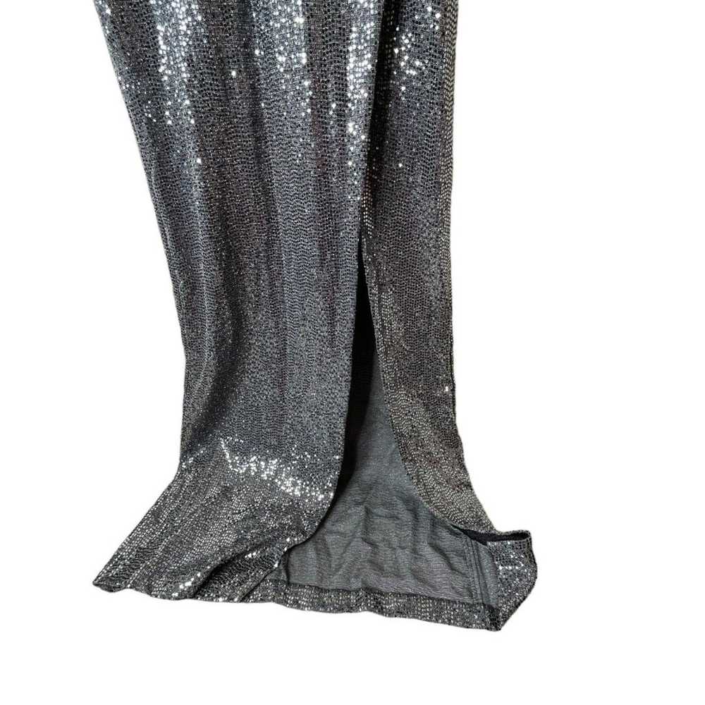 Betsy & Adam Silver Sequin Gown Sz 4 Long Sleeve … - image 4