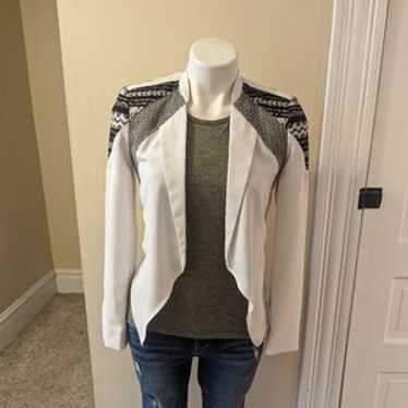 Y2k Bebe White Open Front Blacker With Printed Sh… - image 1