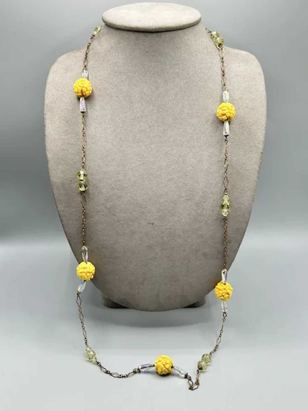 Yellow Tone Vintage Glass & Plastic Beads Station… - image 5