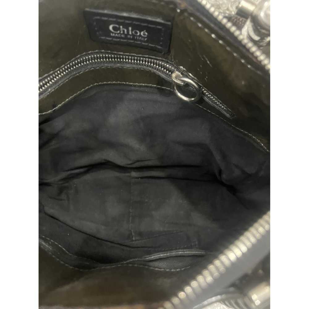 Chloé Patent leather handbag - image 10