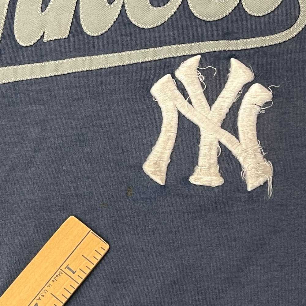 Vintage Lee Sport New York Yankees Embroidered V-… - image 7