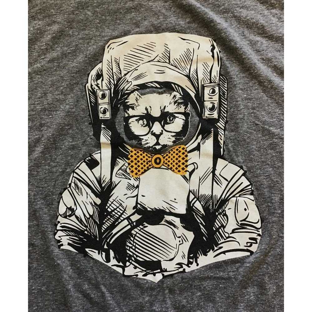 Splunk  VictorOps Techy Kitty Cat Astronaut T-Shi… - image 1