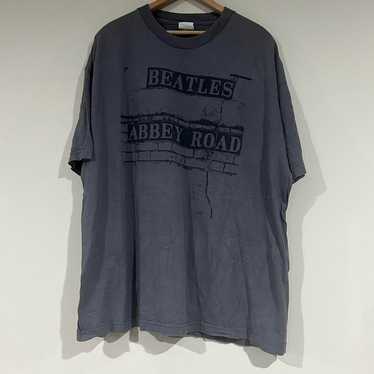 Vintage 2005 The Beatles Abbey Road Tee Shirt