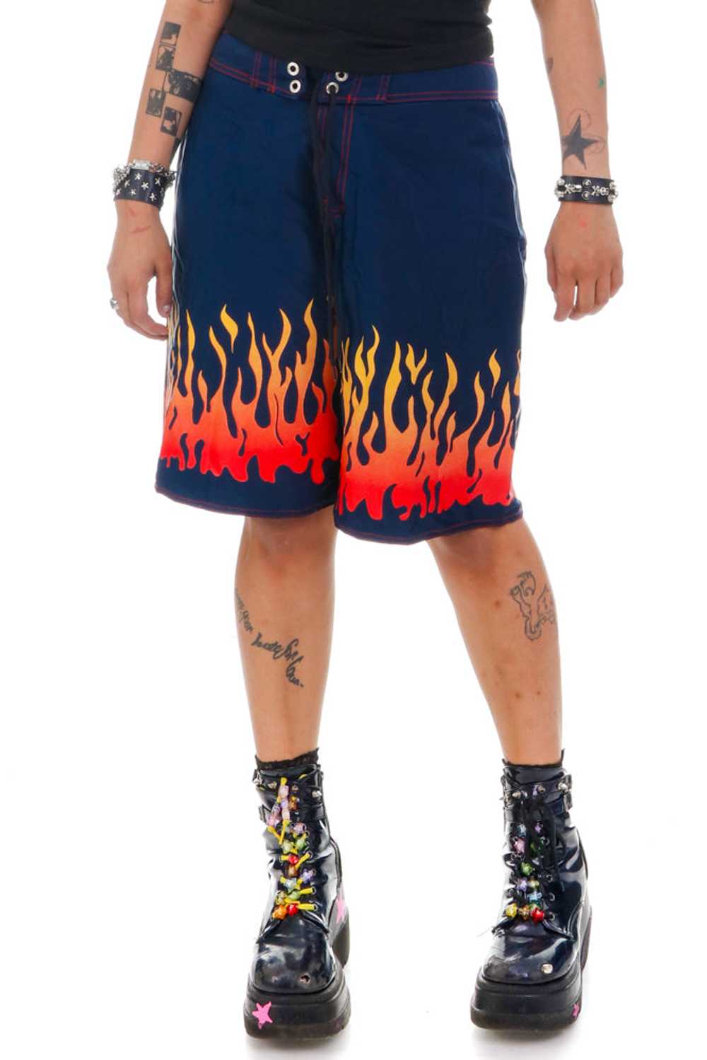 Vintage Y2K Flaming Hot Shorts - L/XL - image 1