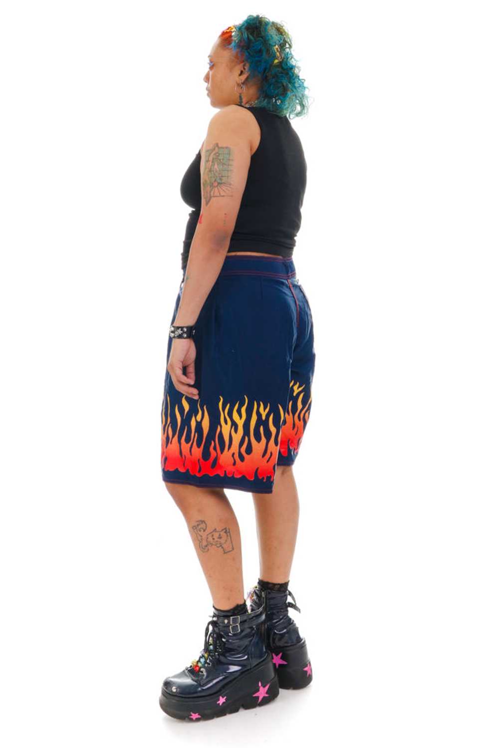 Vintage Y2K Flaming Hot Shorts - L/XL - image 4